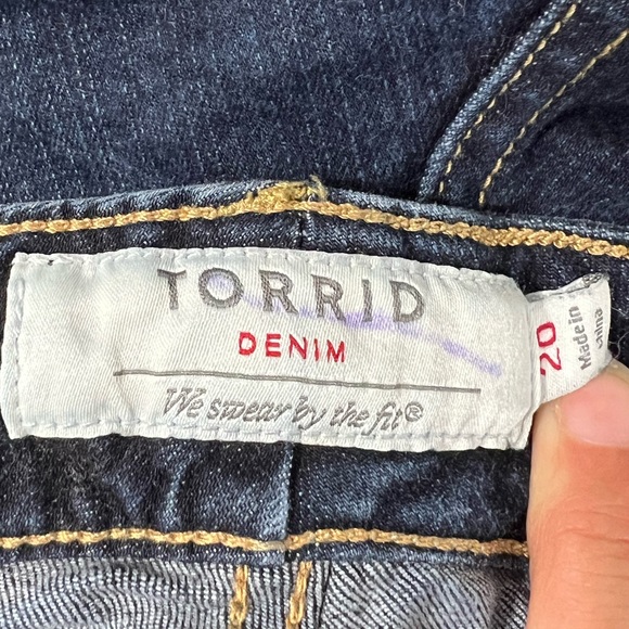 Torrid Jean Shorts - Picture 5 of 5